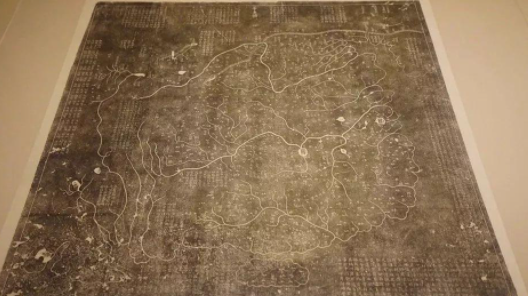 贾耽为古代的航海做出了哪些贡献呢? 贾耽为古代的航海做出了哪些贡献呢?