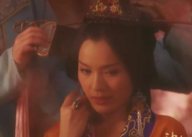 李元昊建立西夏后,他是如何对待开国功臣的?妃子们的结局如何? 李元昊建立西夏后,他是如何对待开国功臣的?妃子们的结局如何?