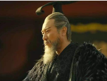 曹丕不受曹操的喜爱,为何还能成为皇位继承人? 曹丕不受曹操的喜爱,为何还能成为皇位继承人?