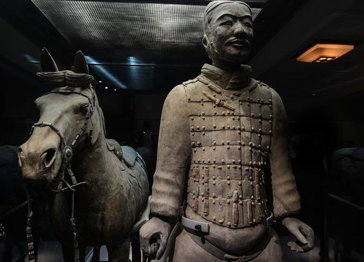 古代皇帝真的时时刻刻都自称朕吗? 古代皇帝真的时时刻刻都自称朕吗?