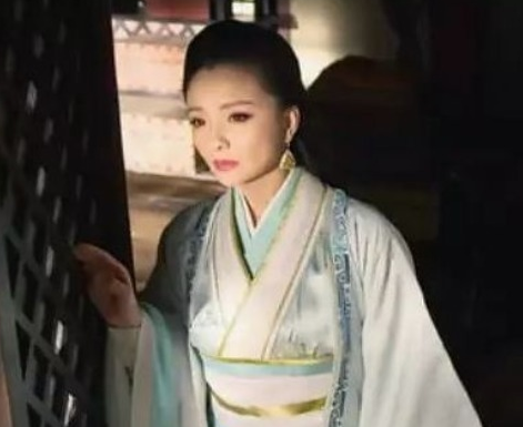 侍女与皇帝生下一儿一女,这两人都家喻户晓 侍女与皇帝生下一儿一女,这两人都家喻户晓