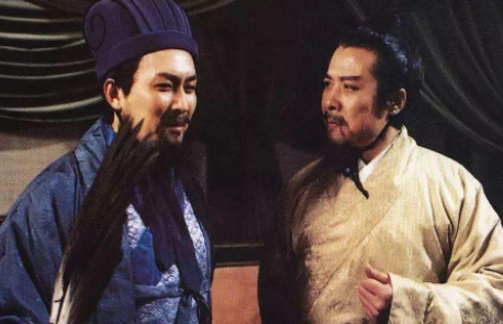 诸葛亮为何对刘备忠心耿耿?是报答知遇之恩吗? 诸葛亮为何对刘备忠心耿耿?是报答知遇之恩吗?