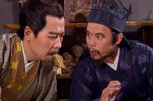 刘备拿下益州后,为何没有归还荆州呢? 刘备拿下益州后,为何没有归还荆州呢?