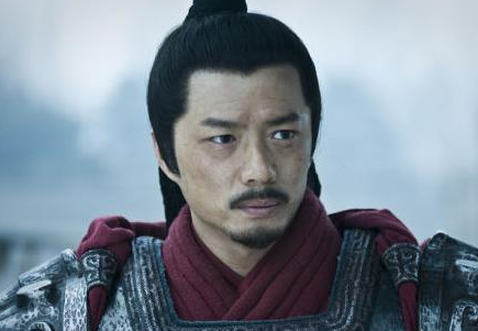 楚汉争霸刘邦和项羽打着热火朝天 韩信为何一点作为也没有 楚汉争霸刘邦和项羽打着热火朝天 韩信为何一点作为也没有
