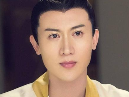 春秋争霸都希望能得到周天子的赏赐 周天子给春秋五霸赏赐了什么 春秋争霸都希望能得到周天子的赏赐 周天子给春秋五霸赏赐了什么