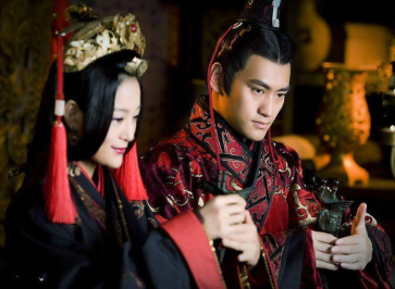西汉与东汉,这两个朝代有什么相同之处与不同处? 西汉与东汉,这两个朝代有什么相同之处与不同处?