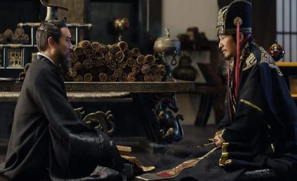 荀彧与曹操为何会产生巨大分歧?荀彧的死对曹操有什么影响? 荀彧与曹操为何会产生巨大分歧?荀彧的死对曹操有什么影响?