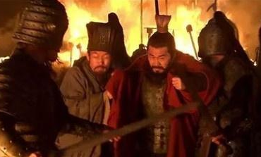 赤壁之战时曹操之所以战败,是因为他手下的谋士没有任识破计谋? 赤壁之战时曹操之所以战败,是因为他手下的谋士没有任识破计谋?