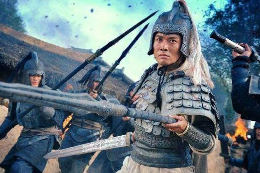 刘备去江东的时候,为什么要让赵云贴身陪同呢? 刘备去江东的时候,为什么要让赵云贴身陪同呢?