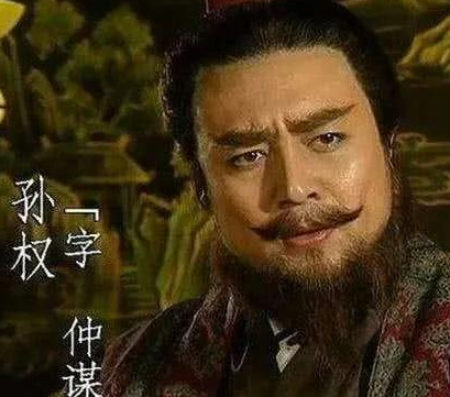 东汉末年群雄割据 笑到最后的人为何只有曹刘孙三人 东汉末年群雄割据 笑到最后的人为何只有曹刘孙三人