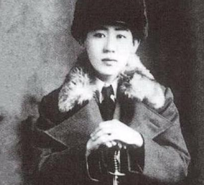 清朝灭亡时还有十四万皇家子弟 他们后来去了哪里 清朝灭亡时还有十四万皇家子弟 他们后来去了哪里