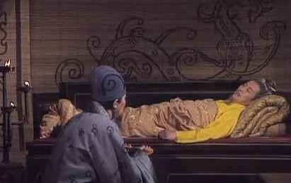 刘备反对诸葛亮重用马谡,为何诸葛亮没有听从呢? 刘备反对诸葛亮重用马谡,为何诸葛亮没有听从呢?