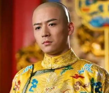 清朝皇帝如果齐聚地府的话 努尔哈赤第一个打的人是谁 清朝皇帝如果齐聚地府的话 努尔哈赤第一个打的人是谁