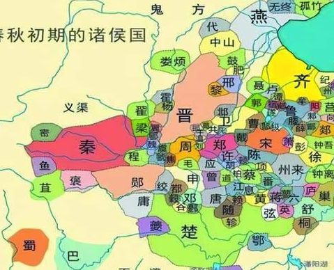 秦国当初实力那么强大 周天子为什么会骂秦国是养马的家奴 秦国当初实力那么强大 周天子为什么会骂秦国是养马的家奴