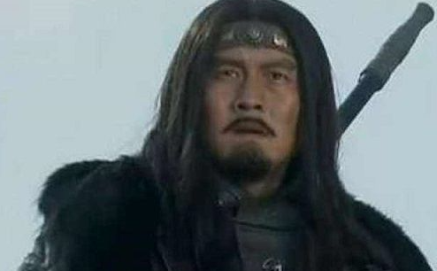 关羽为何温酒斩华雄?是华雄实力太弱了吗? 关羽为何温酒斩华雄?是华雄实力太弱了吗?