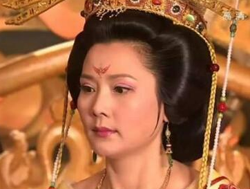 唐玄宗为什么不顾群臣反对,强行将儿媳杨玉环立为贵妃? 唐玄宗为什么不顾群臣反对,强行将儿媳杨玉环立为贵妃?