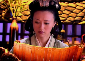 吕雉掌权后,是如何对待戚夫人的?她为何放过了薄姬? 吕雉掌权后,是如何对待戚夫人的?她为何放过了薄姬?