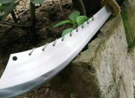 古代大刀背上为什么要加铁环 难道说是为了美观大方吗 古代大刀背上为什么要加铁环 难道说是为了美观大方吗