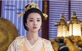 独孤伽罗为何要废杨勇太子之位,改立杨广为太子呢? 独孤伽罗为何要废杨勇太子之位,改立杨广为太子呢?