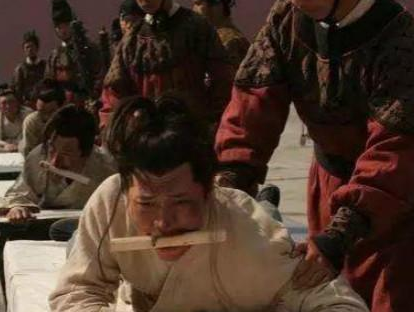 古代犯人被砍头的时候 时间为什么选在午时三刻 古代犯人被砍头的时候 时间为什么选在午时三刻