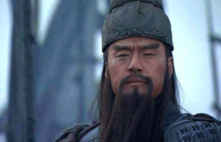 轻松拿下颜良文丑的关羽,为何却拿不下纪灵呢? 轻松拿下颜良文丑的关羽,为何却拿不下纪灵呢?