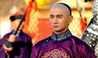 胤禵与雍正之间有何恩怨?他们的生母德妃对此是什么态度? 胤禵与雍正之间有何恩怨?他们的生母德妃对此是什么态度?