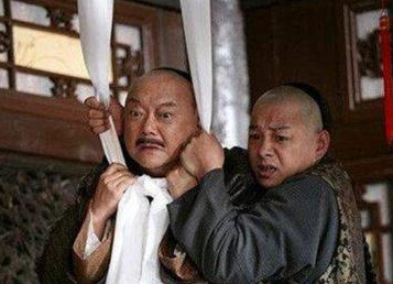 嘉庆帝登基后立即杀了和珅,只是因为他的钱吗? 嘉庆帝登基后立即杀了和珅,只是因为他的钱吗?