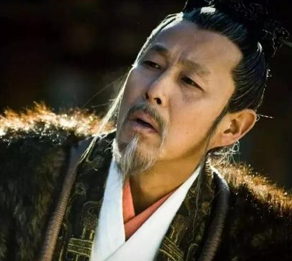 汉朝最初为什么要实行分封制 郡县制难道不行吗 汉朝最初为什么要实行分封制 郡县制难道不行吗