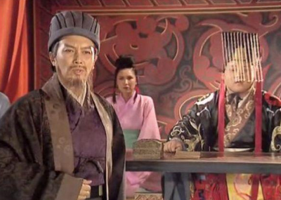诸葛亮和刘禅的关系本来十分和谐,为何后来会产生变化? 诸葛亮和刘禅的关系本来十分和谐,为何后来会产生变化?