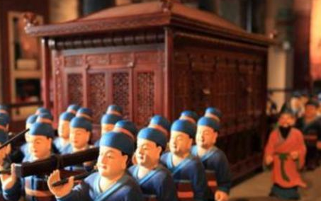 古代什么人都能坐轿子吗 所有官员都能坐八抬大轿吗 古代什么人都能坐轿子吗 所有官员都能坐八抬大轿吗