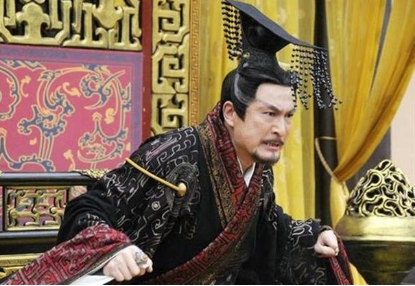 最早实现国家统一的秦朝,为什么只维持了短短十五年就灭亡了? 最早实现国家统一的秦朝,为什么只维持了短短十五年就灭亡了?