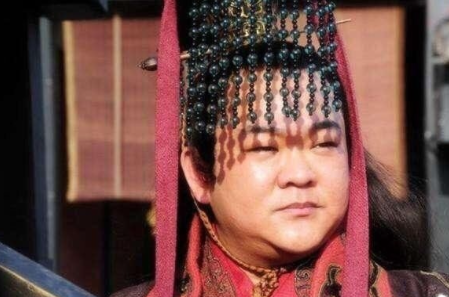 刘备有三个亲生儿子,为何选了刘禅当继承人呢? 刘备有三个亲生儿子,为何选了刘禅当继承人呢?