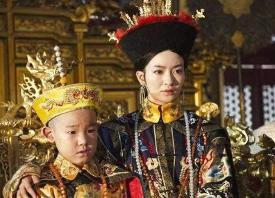 满清统治者为什么没有巩固统治,在全国推行满语呢? 满清统治者为什么没有巩固统治,在全国推行满语呢?
