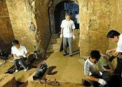 古代皇陵是内部上锁的 最后一个工匠又是怎么逃脱的 古代皇陵是内部上锁的 最后一个工匠又是怎么逃脱的