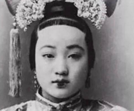清朝皇帝是如何选妃的 选妃一般需要什么条件 清朝皇帝是如何选妃的 选妃一般需要什么条件