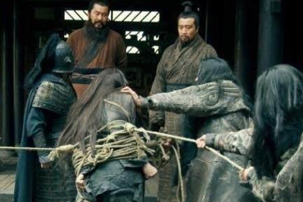 刘备和吕布都是多次投奔他人 吕布为什么会被人说成三姓家奴 刘备和吕布都是多次投奔他人 吕布为什么会被人说成三姓家奴
