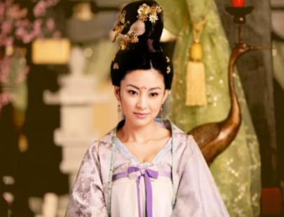 武则天是上官婉儿的杀父仇人,上官婉儿怨恨她吗? 武则天是上官婉儿的杀父仇人,上官婉儿怨恨她吗?