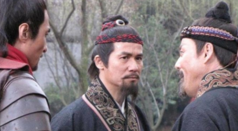 水浒传中的反派高俅是个大奸臣,真实历史上是怎样的? 水浒传中的反派高俅是个大奸臣,真实历史上是怎样的?