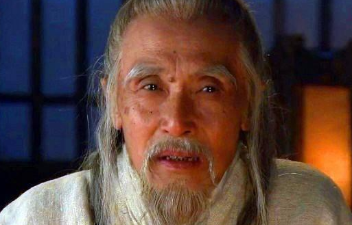 司马徽也推荐了凤雏庞统,为何刘备没主动去找他呢? 司马徽也推荐了凤雏庞统,为何刘备没主动去找他呢?
