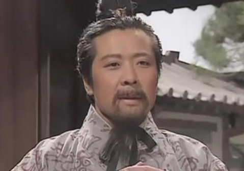 司马徽也推荐了凤雏庞统,为何刘备没主动去找他呢? 司马徽也推荐了凤雏庞统,为何刘备没主动去找他呢?