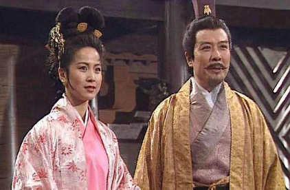 刘备是如何对待自己妻子的?妻子对于他而言意味着什么? 刘备是如何对待自己妻子的?妻子对于他而言意味着什么?