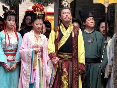 古代婚姻制度是什么时候确定的 正妻为什么允许丈夫纳妾 古代婚姻制度是什么时候确定的 正妻为什么允许丈夫纳妾
