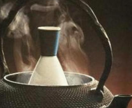 现代喝酒都是直接喝的 古人喝酒为什么都要先烫酒 现代喝酒都是直接喝的 古人喝酒为什么都要先烫酒