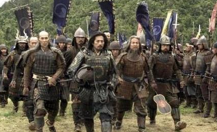 古代打仗第一排士兵伤亡肯定很大 士兵为什么还要抢着冲锋 古代打仗第一排士兵伤亡肯定很大 士兵为什么还要抢着冲锋