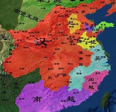 刘邦建立汉朝之后 刘邦为什么采用分封制和郡县制双规治国 刘邦建立汉朝之后 刘邦为什么采用分封制和郡县制双规治国