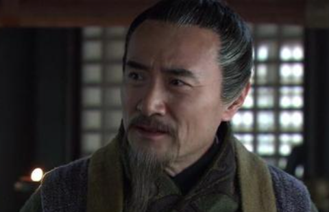 杨仪是个很有才干的官员,为何却不得诸葛亮重用呢? 杨仪是个很有才干的官员,为何却不得诸葛亮重用呢?