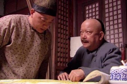 和珅的童年生活是怎样的?他是如何应付前来投奔的穷亲戚的? 和珅的童年生活是怎样的?他是如何应付前来投奔的穷亲戚的?